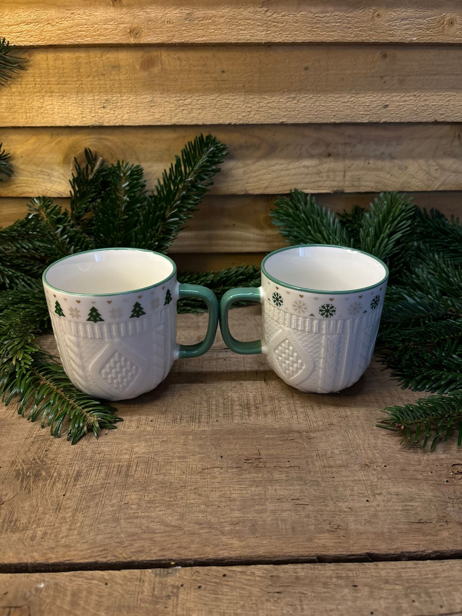 Lots de 2 Tasses en porcelaine avec motif tricot flocon et sapin