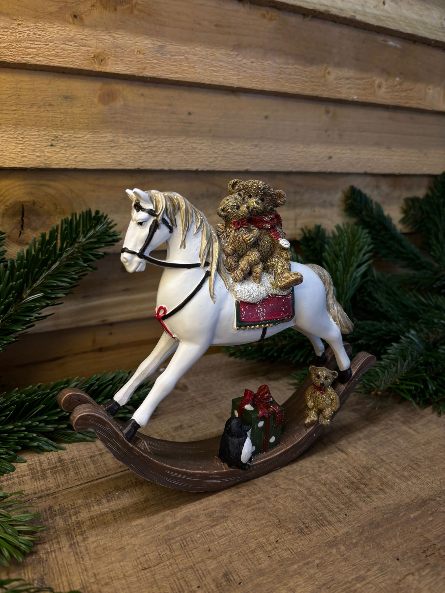 Cheval à bascule décoratif avec oursons