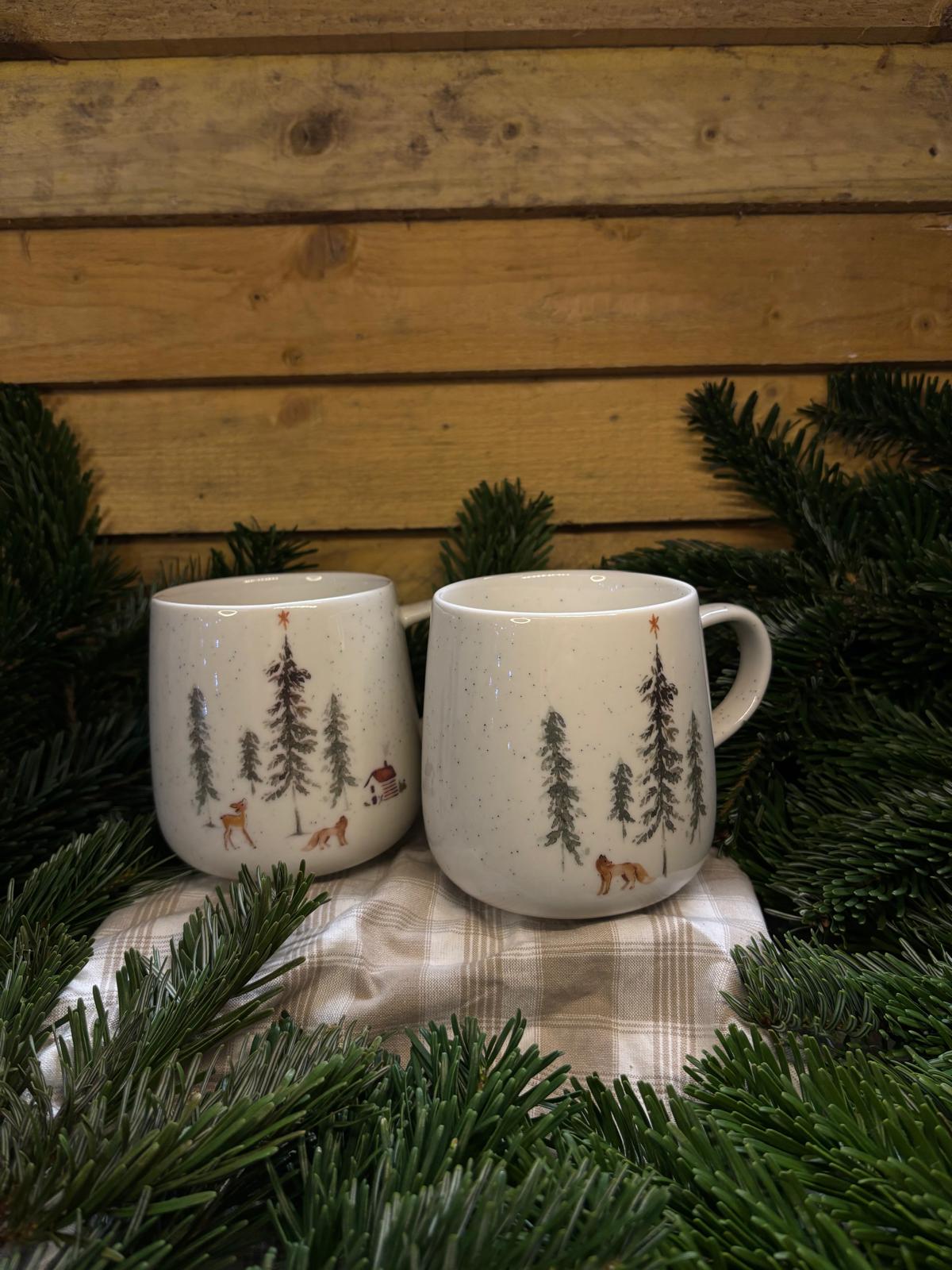 Lot de 2 mugs en céramique – Forêt d’hiver crème